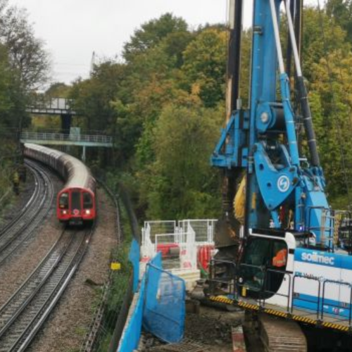 Piling rig on site at at Old Oak Common