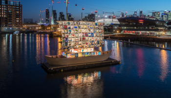 Ship on floating pontoons