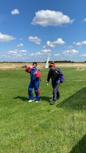 volunteering skydvie