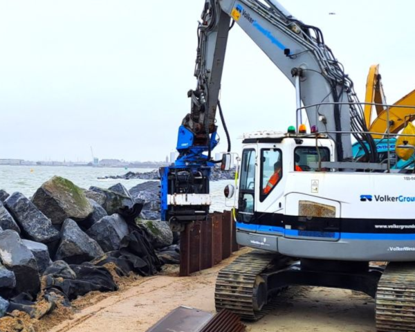 Piling rig on site at Southsea.